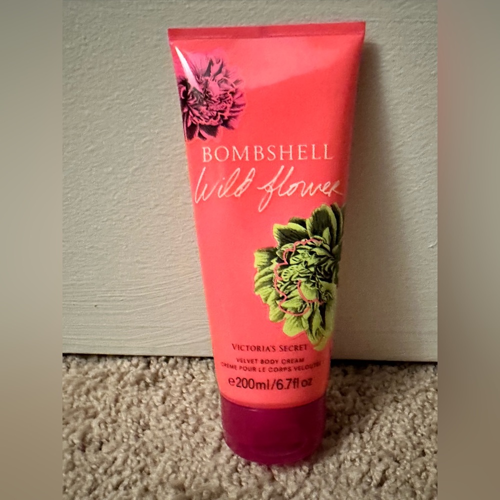 Brand new Victoria’s Secret Bombshell Wild flower body cream